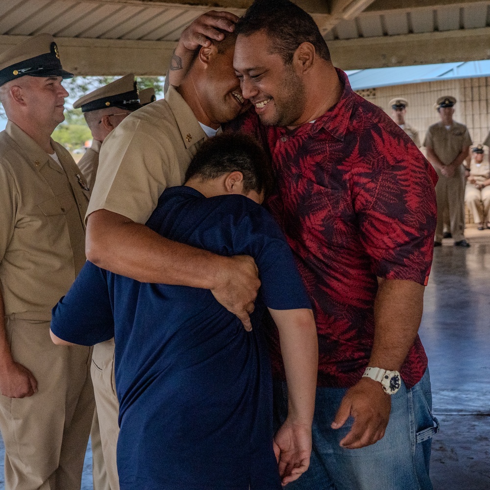 Anchors Aweigh: PHNSY &amp; IMF Welcomes New Chief Petty Officers