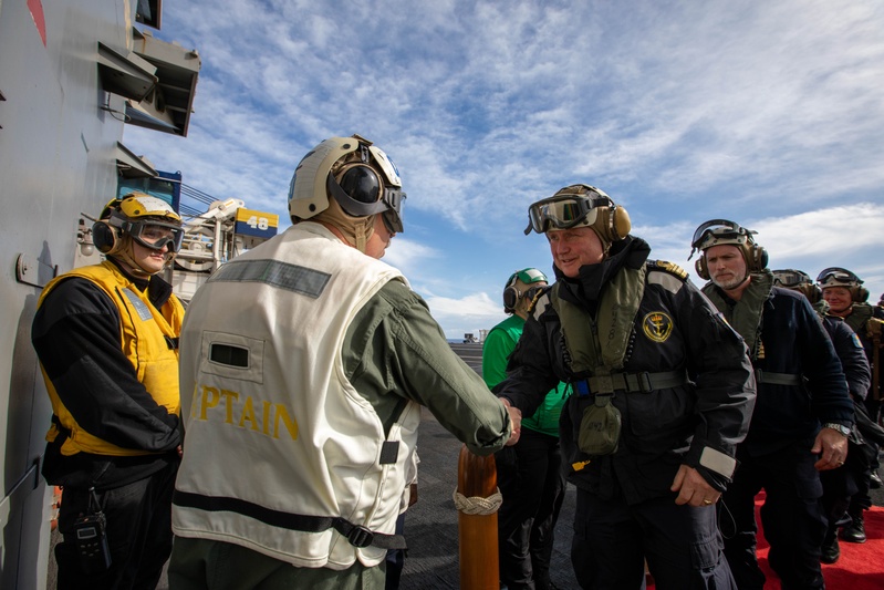 Chief of Naval Staff, Royal Norwegian Navy, Visits USS Gerald R. Ford (CVN 78)