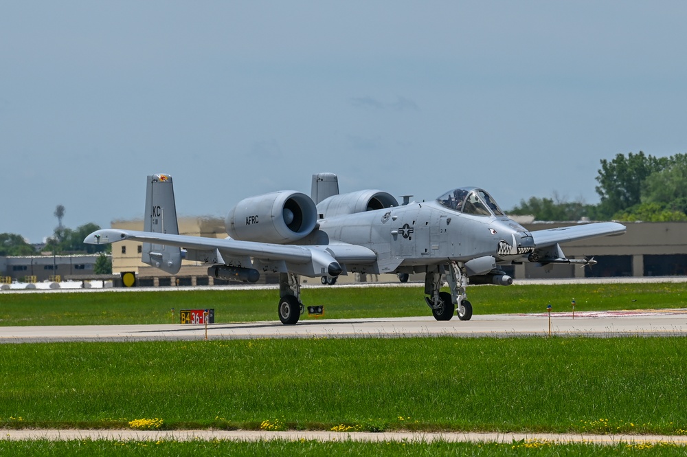 A-10s Visit Truax Field