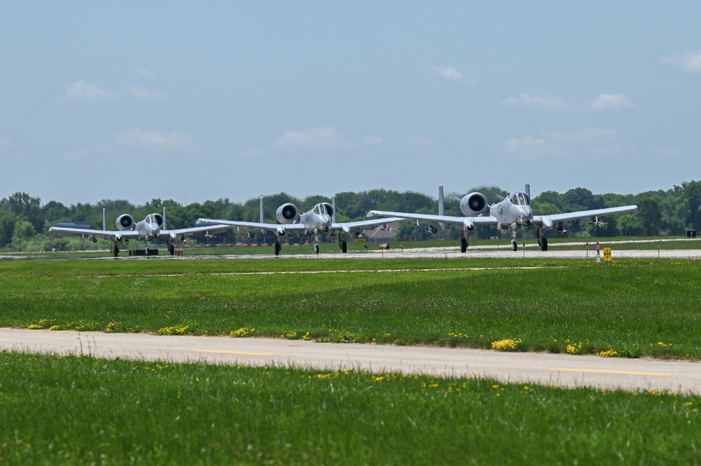 A-10s Visit Truax Field