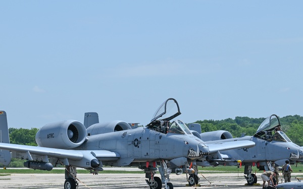 A-10s Visit Truax Field