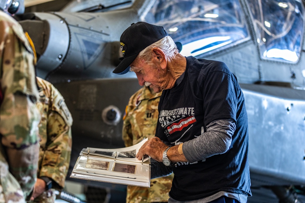 1-17th Air Cavalry Squadron (ACS) leaders host local Vietnam War veteran and family