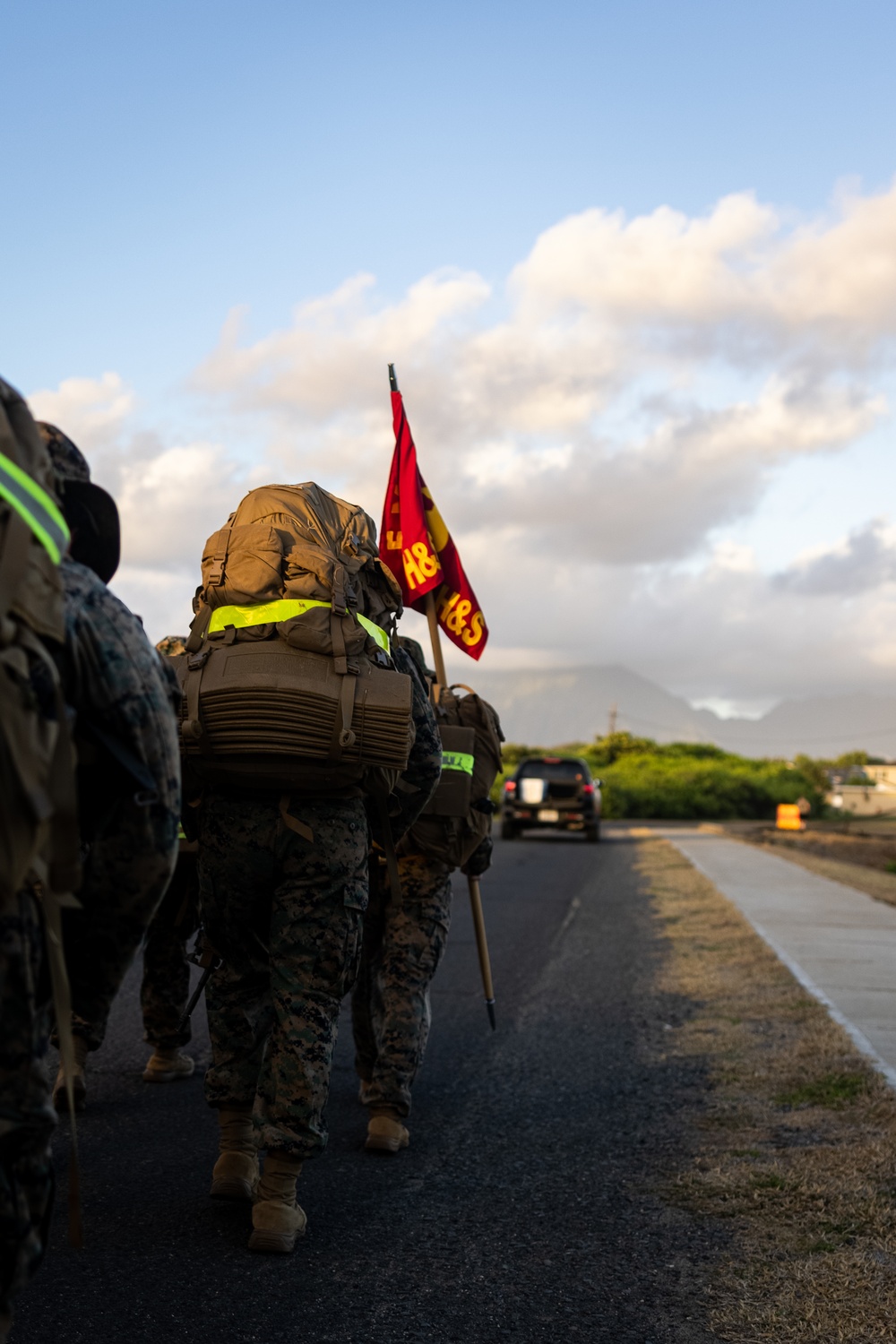 3rd MLR conducts 5k sustainment hike