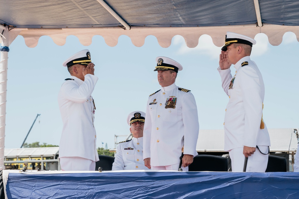 USS Mississippi (SSN 782) Holds Change of Command Ceremony