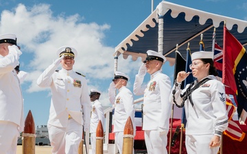 USS Mississippi (SSN 782) Holds Change of Command Ceremony