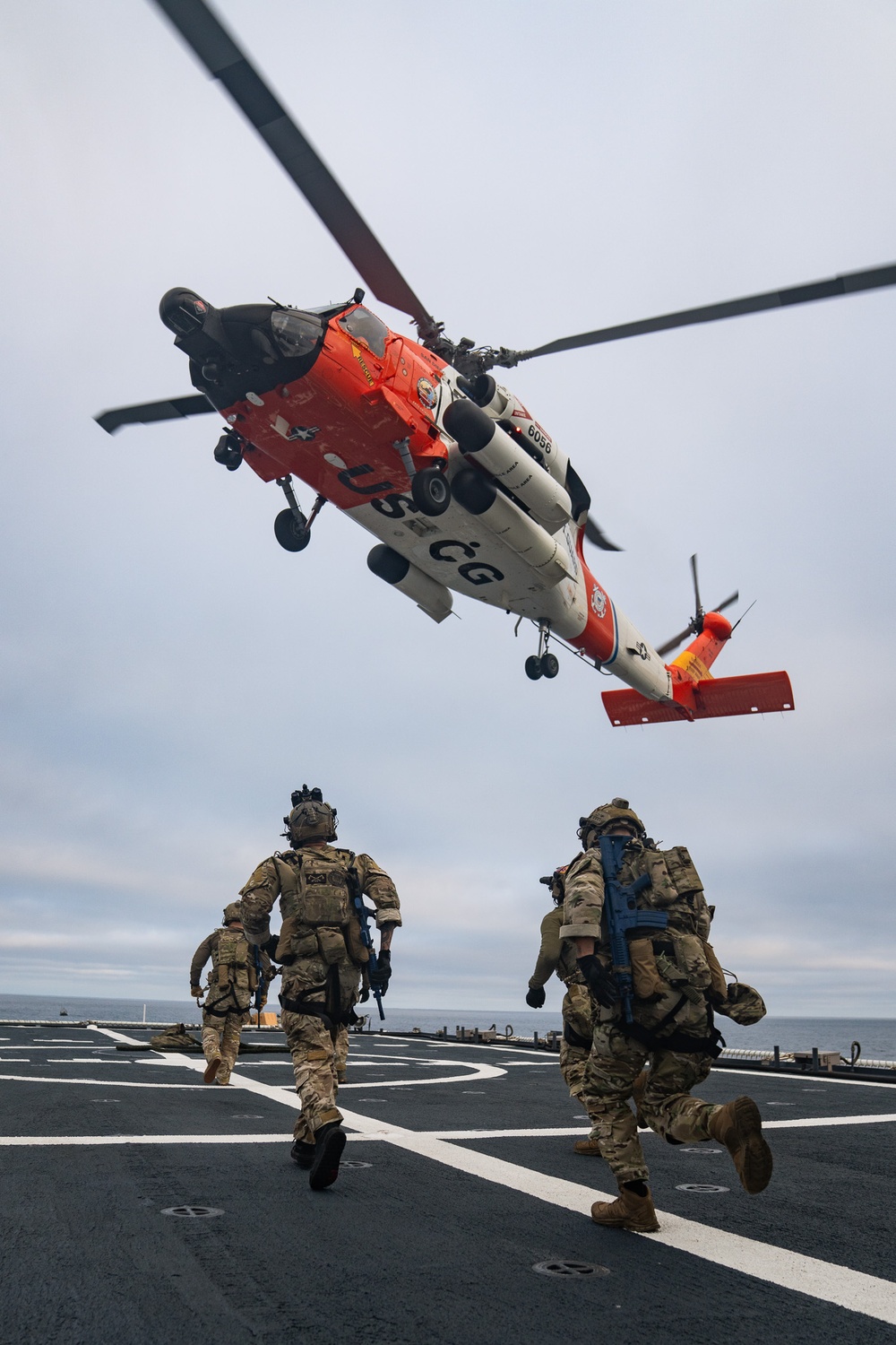 Coast Guard Cutter Bertholf, MSRT West, conducts training operations in the Eastern Pacific Ocean