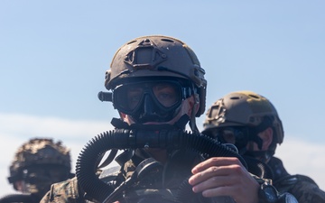 UNITAS 2025: Multinational forces conduct dive operations together