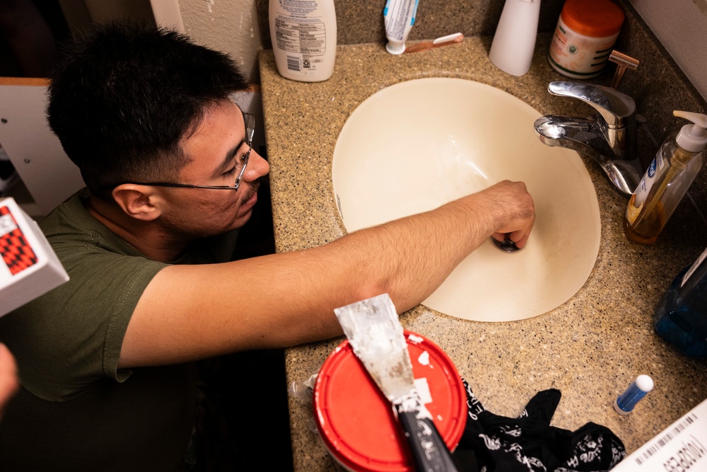 OCS III: I MEF Marines conduct self-help maintenance, build PACUs