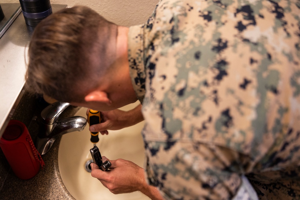 OCS III: I MEF Marines conduct self-help maintenance, build PACUs
