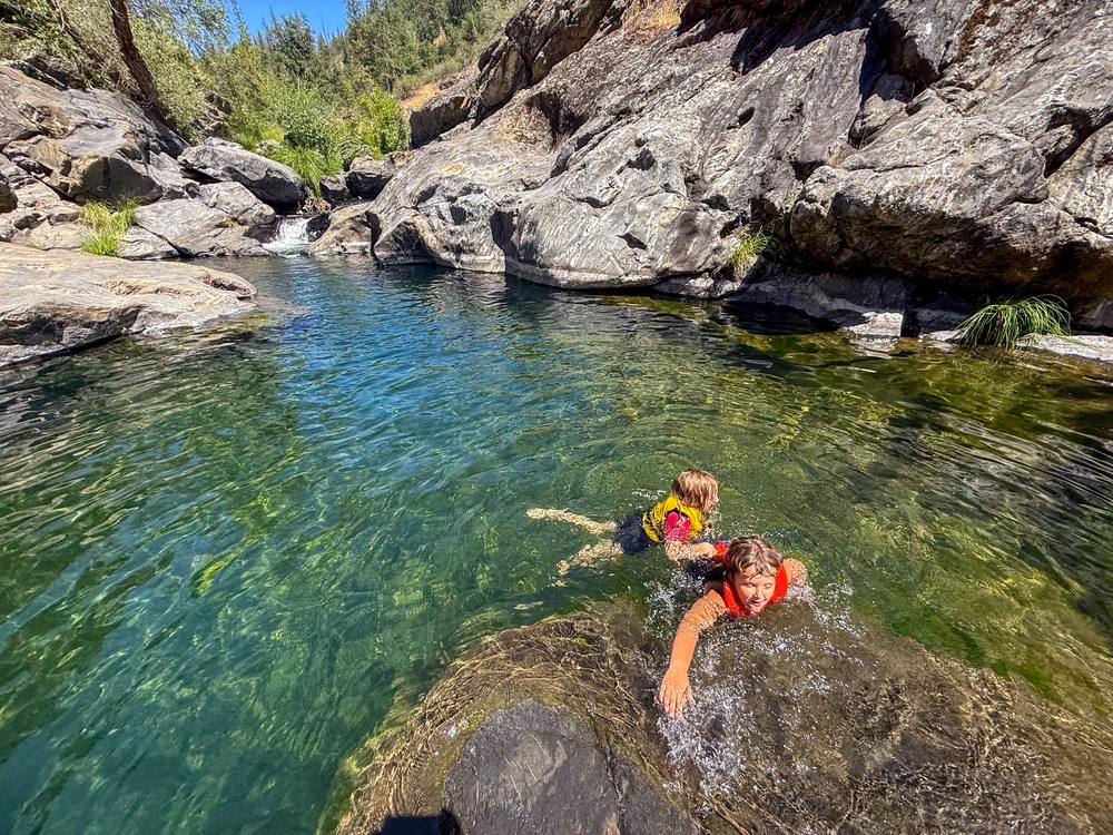 Explore the Stanislaus - Diana Pool and Falls
