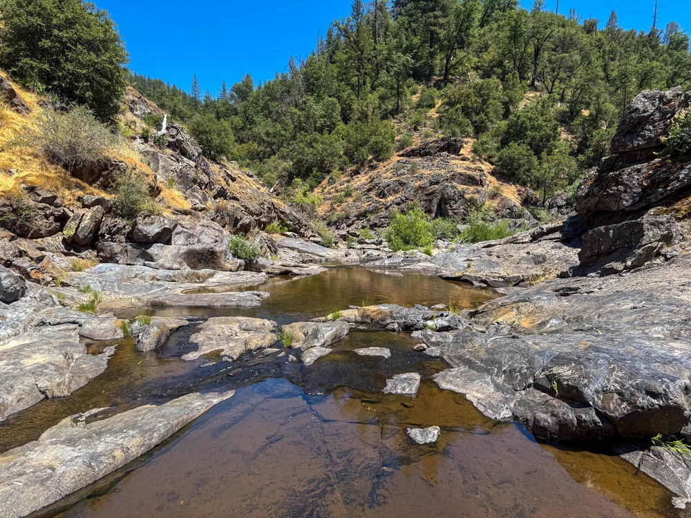 Explore the Stanislaus - Diana Pool and Falls