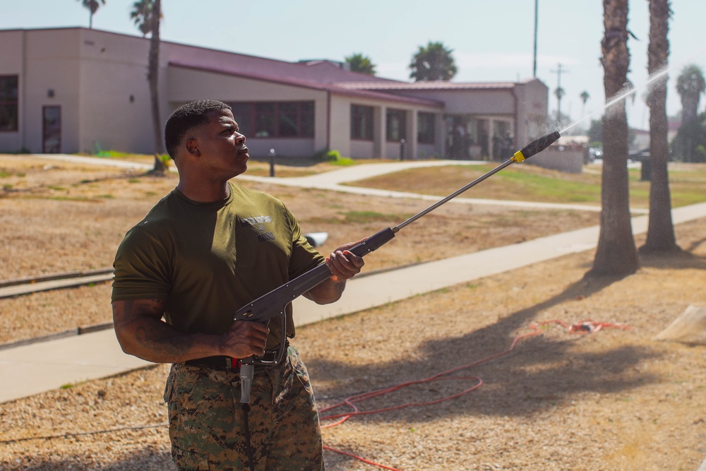 13th Marine Expeditionary Unit conducts Facilities Freeze Week