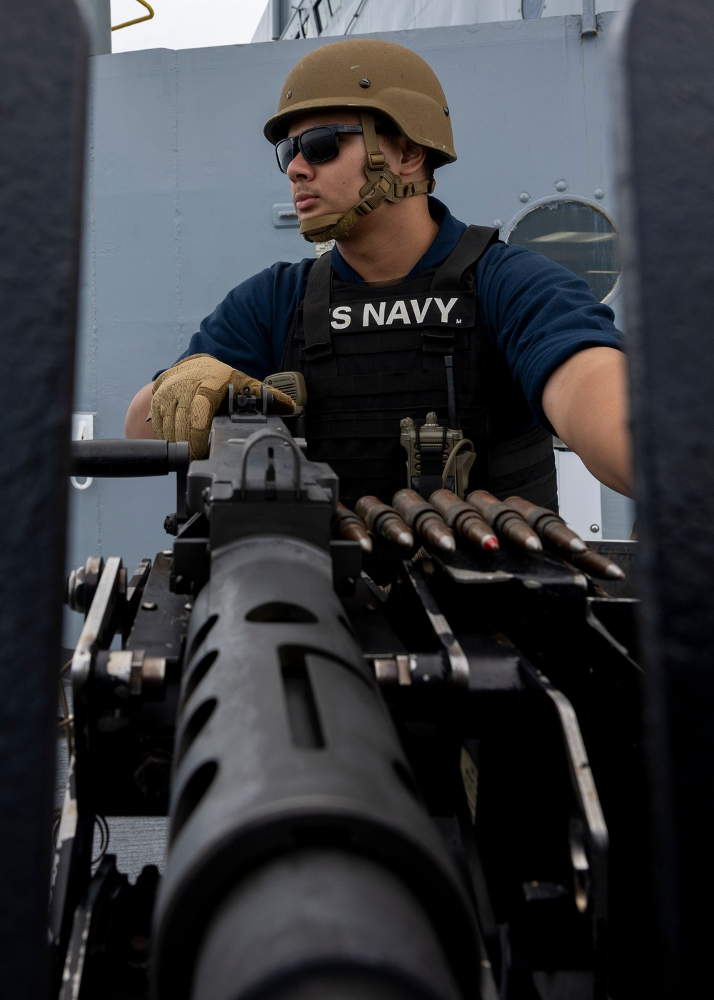 USS Frank Cable (AS 40) arrives in Puerto Princesa, Philippines