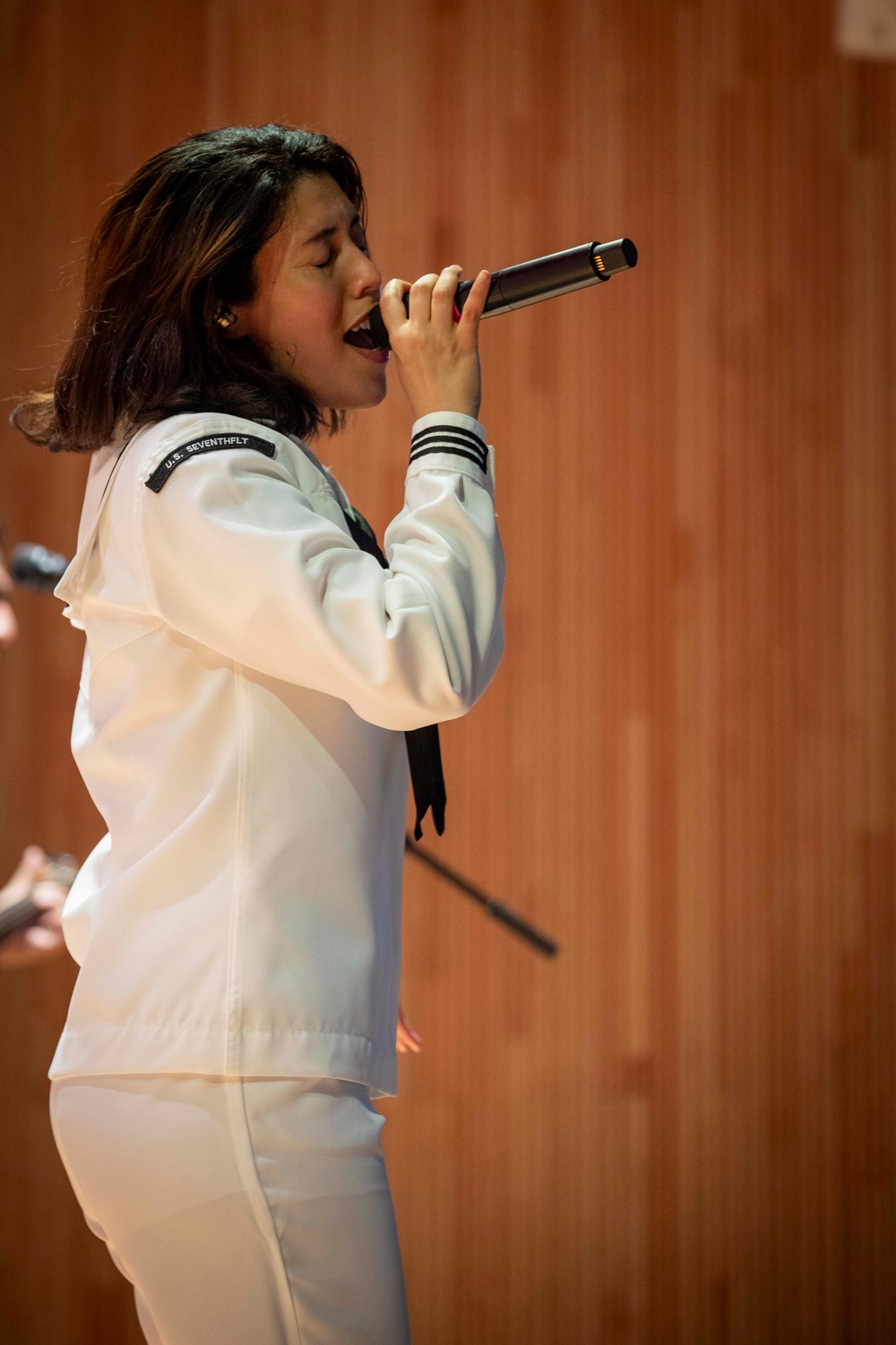 U.S. 7th Fleet band performs at Seoul Jeongmun School