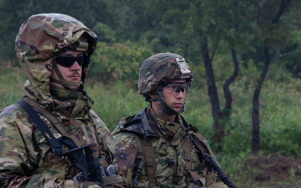 OS25 Multilateral squad maneuver training