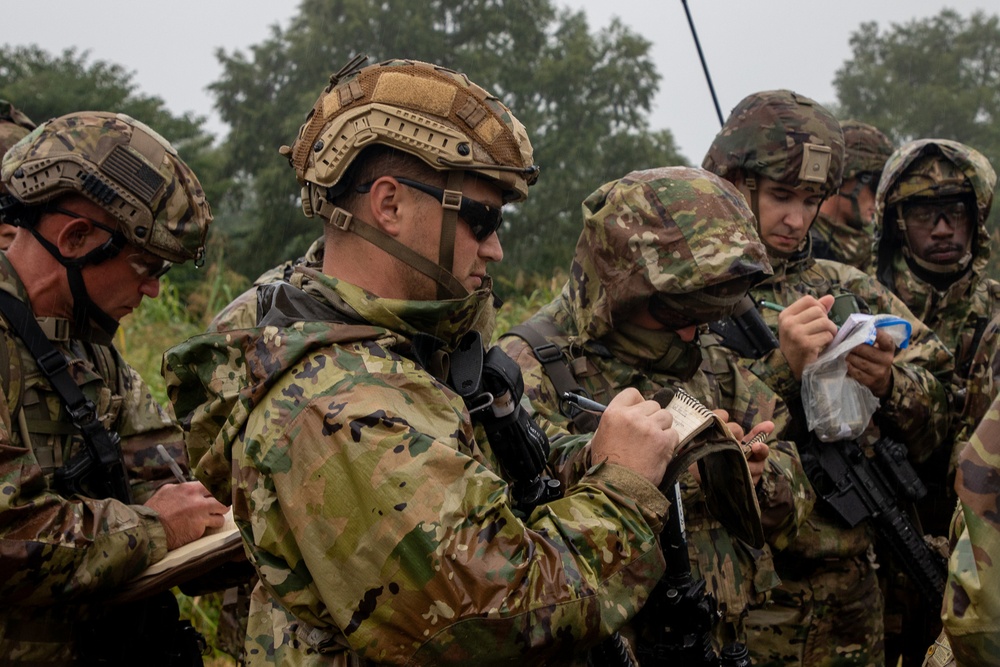 OS25 Multilateral squad maneuver training