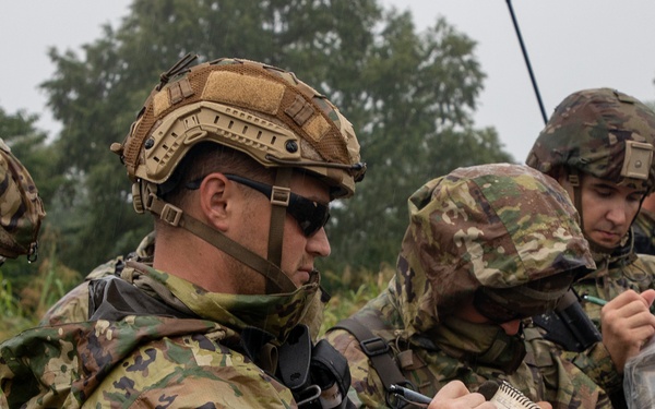 OS25 Multilateral squad maneuver training