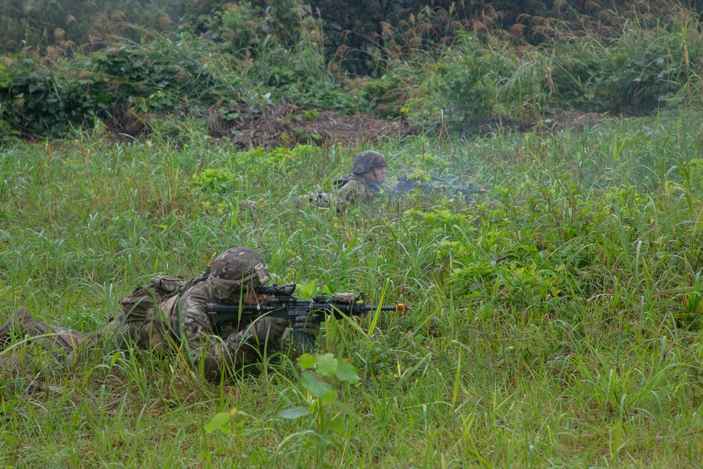 OS25 Multilateral squad maneuver training
