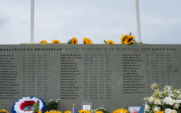 Waal River Commemoration For Market Garden 81.