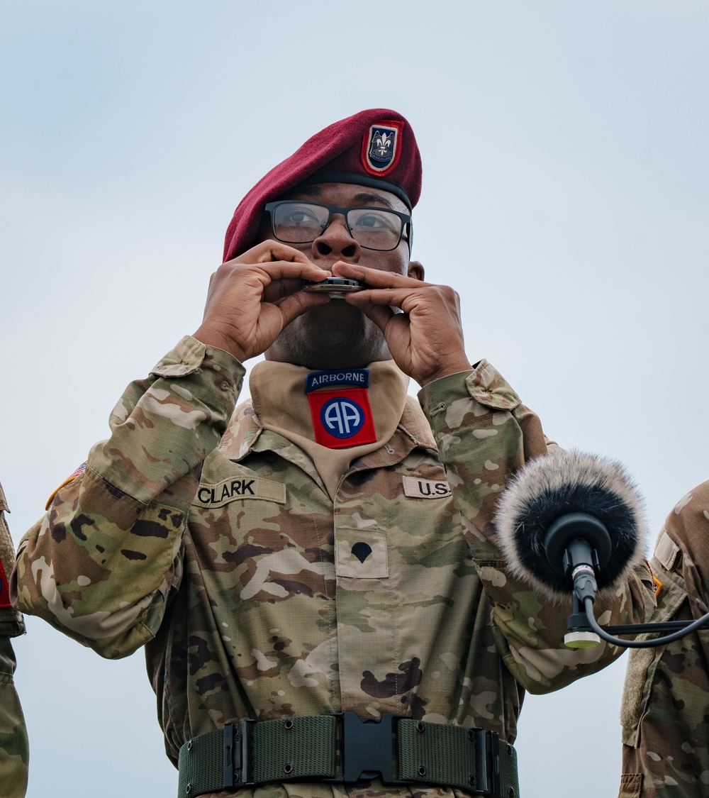 Market Garden 81 - Waal River Crossing Ceremony