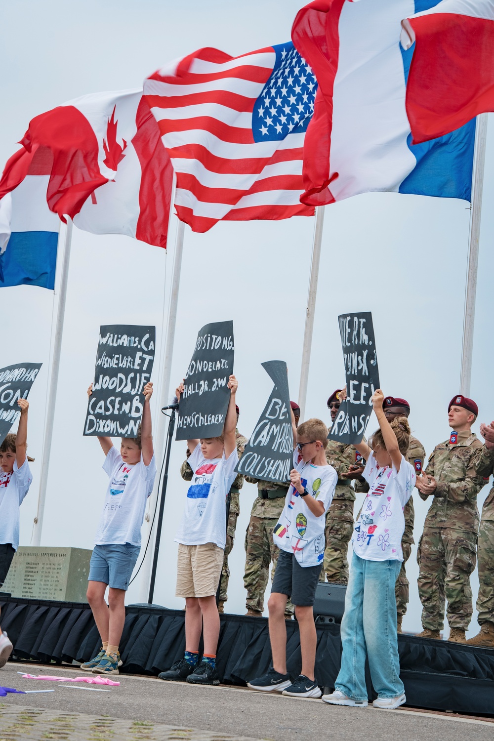Market Garden 81 - Waal River Crossing Ceremony