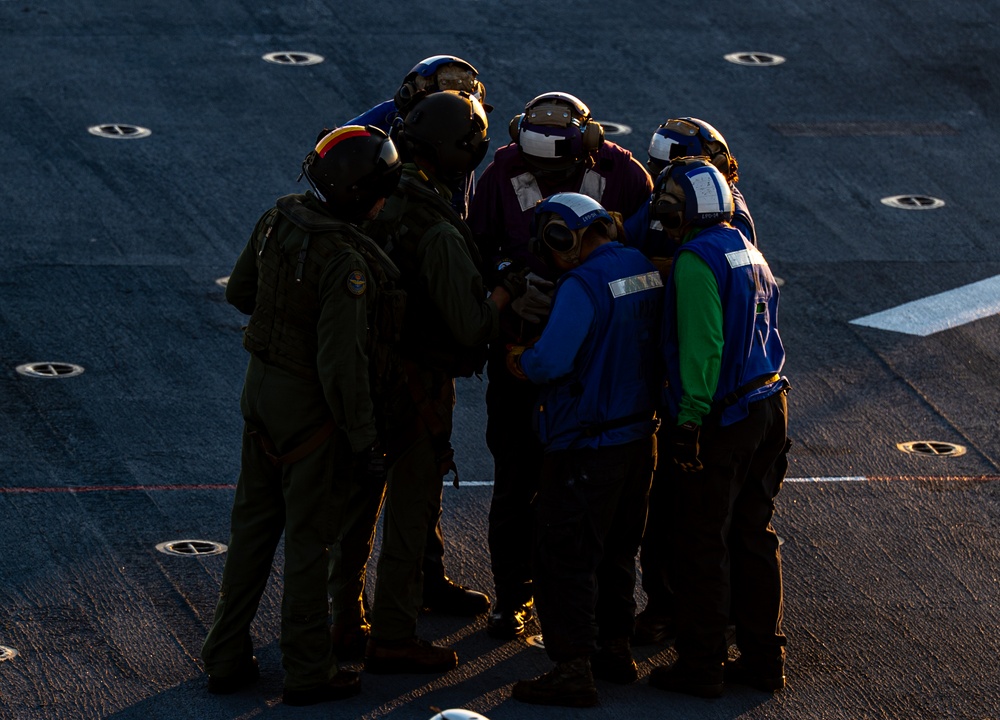 USS Arlington (LPD 24) Flight Operations with Spanish SH-60 Sea Hawks During UNITAS 2025