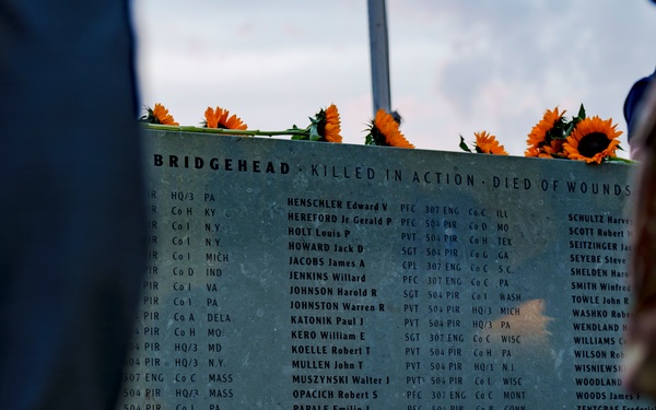 Market Garden 81 - Sunset march