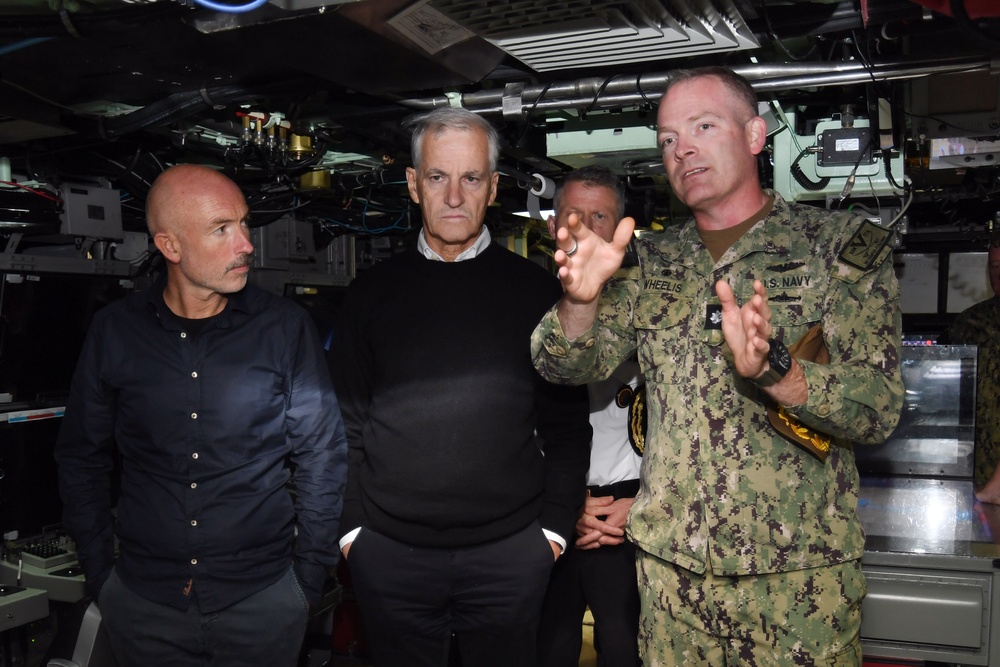 Norwegian Prime Minister Visits Submarine Capital of the World