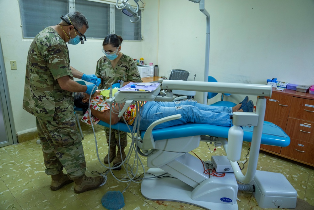 AMISTAD 2025 Dental Teams Ease Backlog in La Mesa
