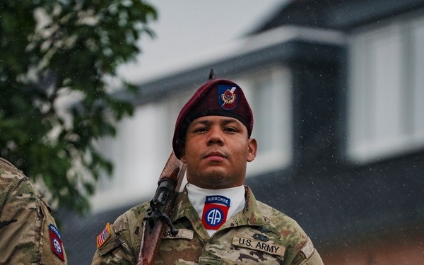 Market Garden 81 - Pvt. John R. Towle ceremony