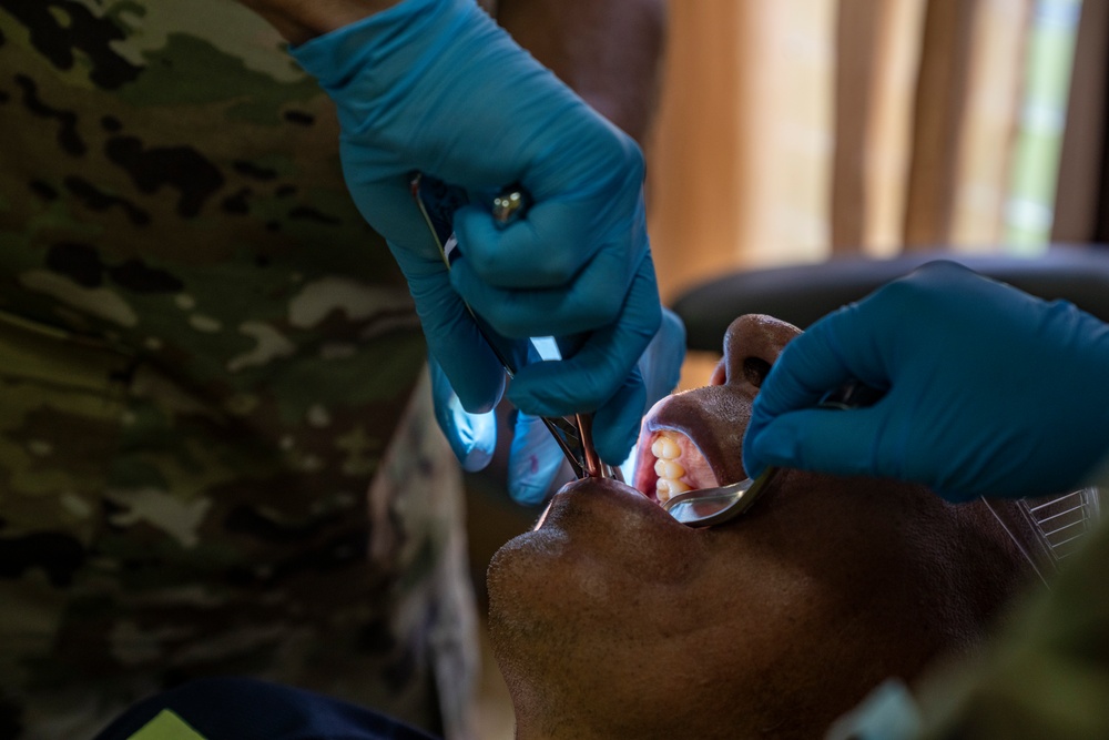 AMISTAD 2025 Dental Teams Ease Backlog in La Mesa