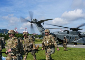 U.S. Forces Conduct Mass-Casualty Medical Training Exercise