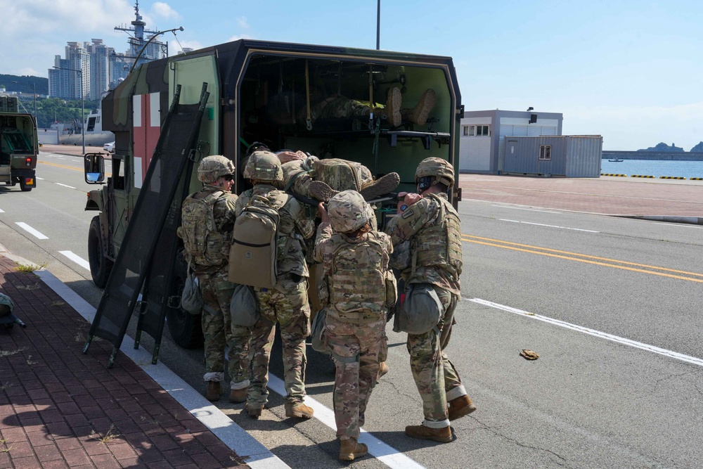 U.S. Forces Conduct Mass-Casualty Medical Training Exercise