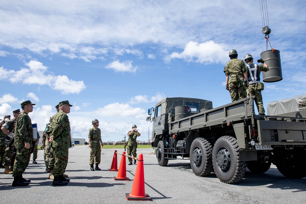 III MEF, JGSDF commanding generals tour bilateral operations during Resolute Dragon 25 