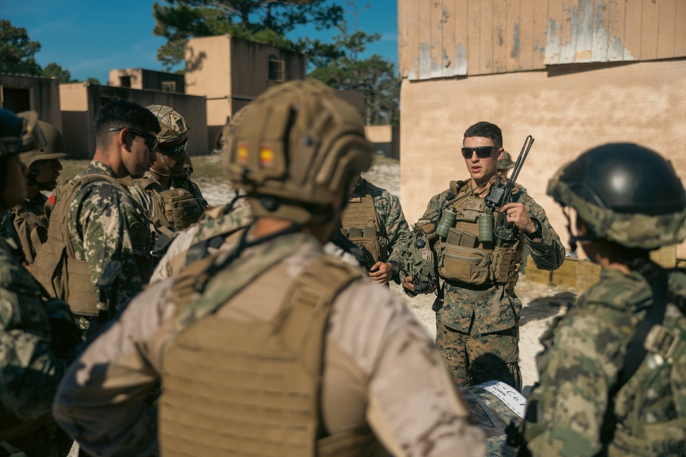 UNITAS 2025: Multinational Forces Conduct Force on Force Urbanized Terrain Training