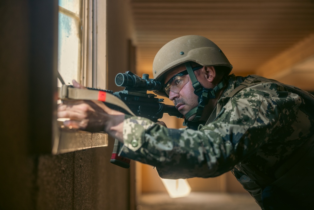 UNITAS 2025: Multinational Forces Conduct Force on Force Urbanized Terrain Training