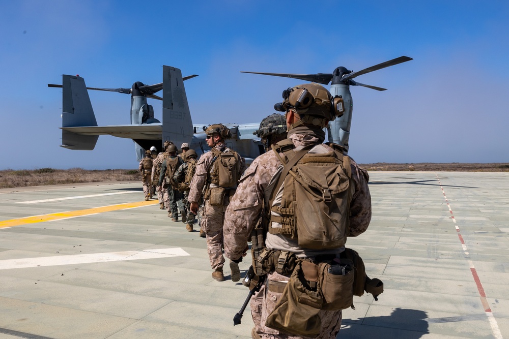 11th MEU Marines participate in TRAP course