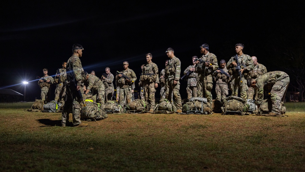 Indo-Pacific servicemembers conduct Pre-Ranger course (SURT) in Hawaii