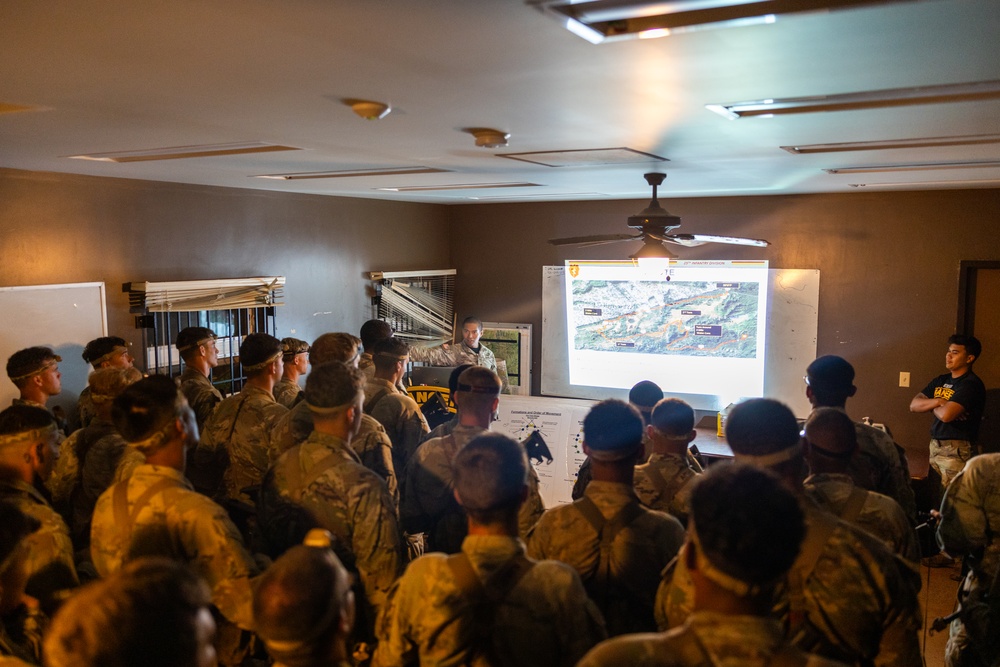 Indo-Pacific servicemembers conduct Pre-Ranger course (SURT) in Hawaii