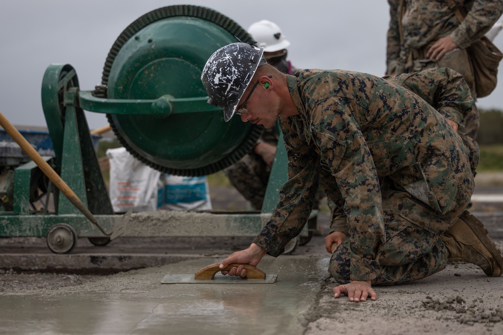 RD25 | MWSS-171 repairs damaged airfield