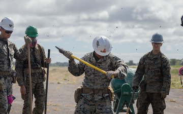 RD25 | MWSS-171 repairs damaged airfield