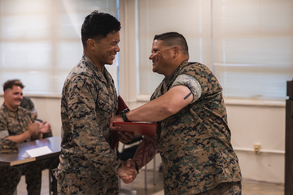 Marines display excellence in competition Marines display excellence in competition