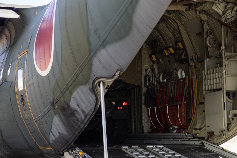 RD25 | JASDF C-130H Transports NMESIS to Okinawa