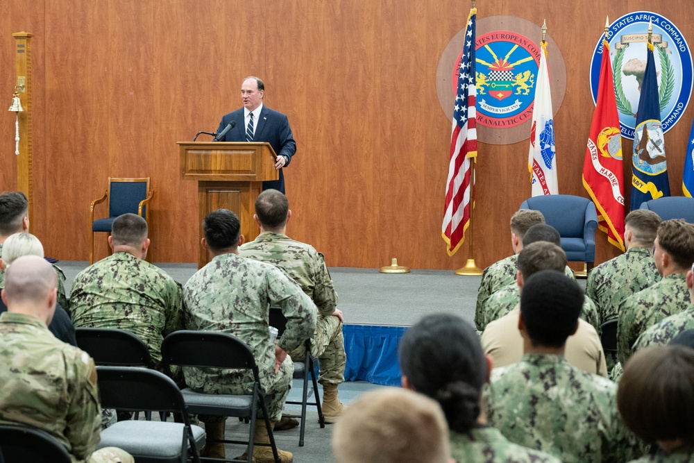 SECNAV visits RAF Molesworth