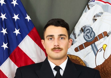 NAVFAC Washington Welcomes Lt. Gregory Amaral as Assistant Resident Officer In Charge of Construction