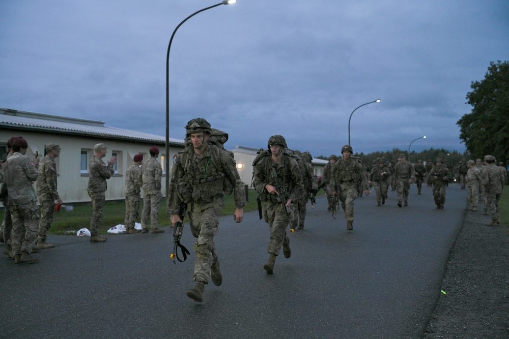 Sky Soldiers Sharpen Lethality And Expertise During Expert Badge Testing In Germany