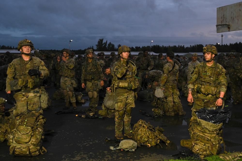Sky Soldiers Sharpen Lethality And Expertise During Expert Badge Testing In Germany