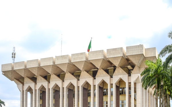 AFRICOM Commander visits Cameroon President