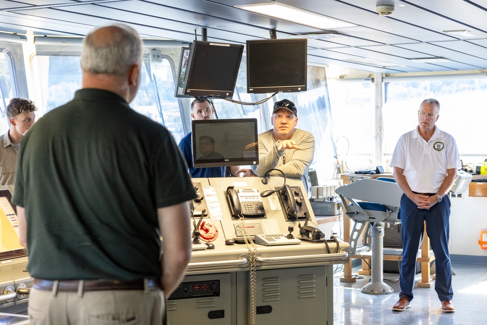 Military Sealift Command Director of Ship Management visits MSCEURAF area command