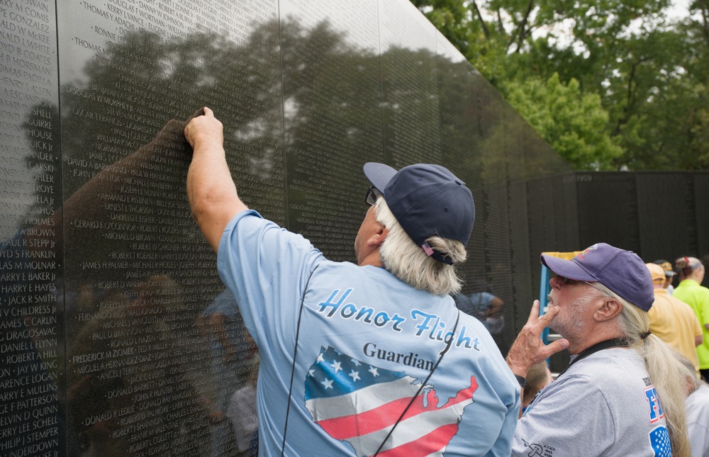 Operation Honor 2025: Veterans Visit Washington Memorials